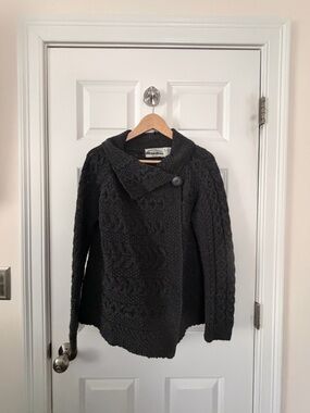 Irish Charcoal Cable Knit Button-Collar  Women's Sweater